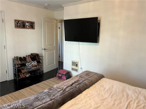 102  Scholz Plaza 149  , Newport Beach, CA