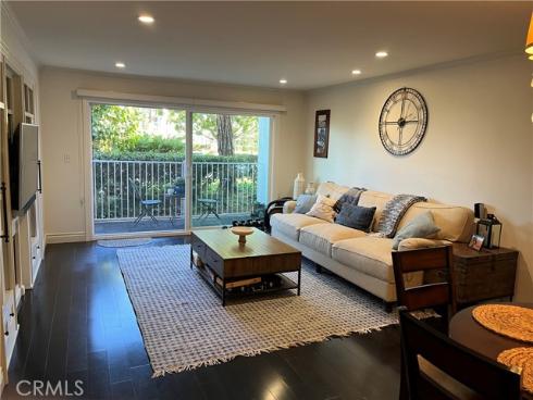 102  Scholz Plaza 149  , Newport Beach, CA