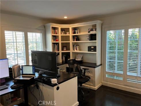 102  Scholz Plaza 149  , Newport Beach, CA