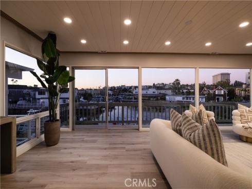 613  36th   Street, Newport Beach, CA