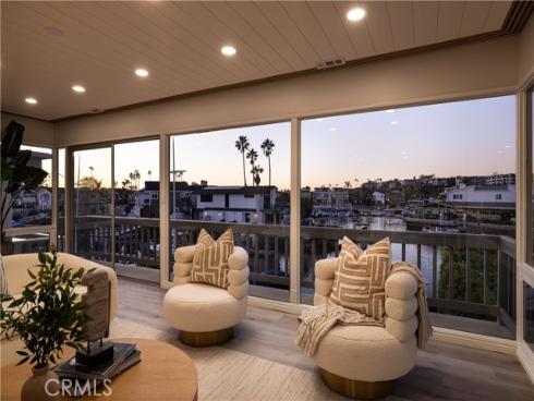 613  36th   Street, Newport Beach, CA