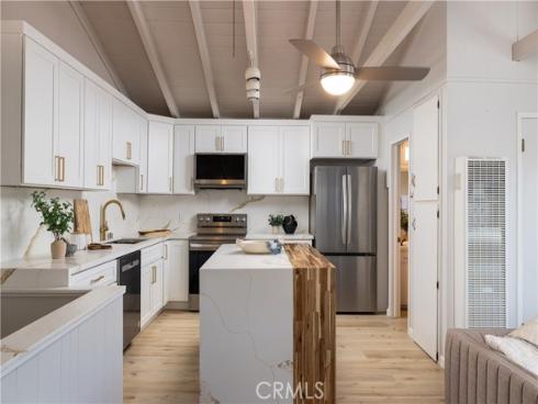 613  36th   Street, Newport Beach, CA