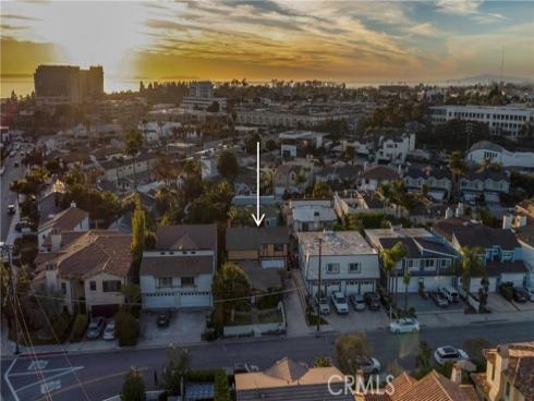 3209  Clay  , Newport Beach, CA