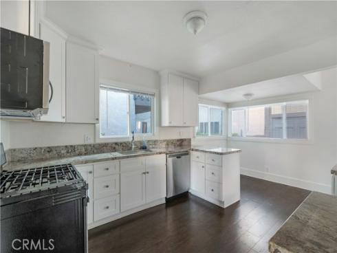 3209  Clay  , Newport Beach, CA