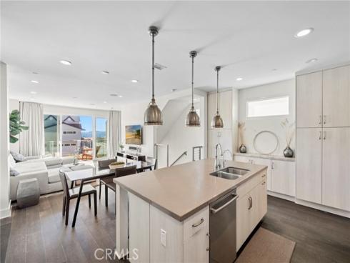 5512  Seashore  , Newport Beach, CA