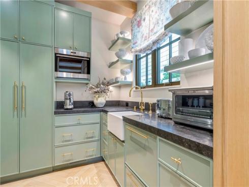 2571  Vista  , Newport Beach, CA