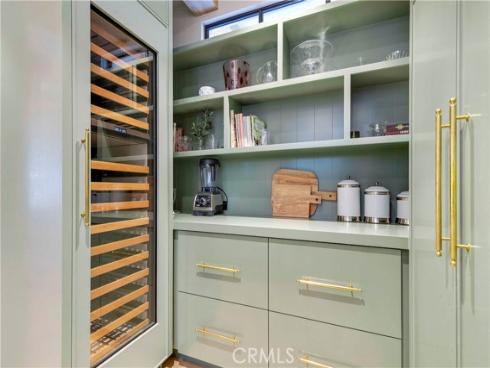 2571  Vista  , Newport Beach, CA