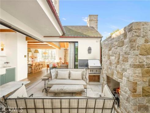 2571  Vista  , Newport Beach, CA