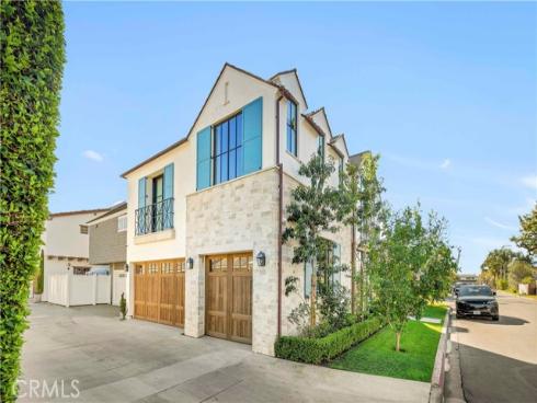 2571  Vista  , Newport Beach, CA