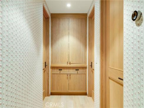 2571  Vista  , Newport Beach, CA