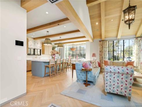 2571  Vista  , Newport Beach, CA