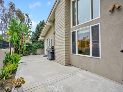 2208  Fortuna  , Newport Beach, CA