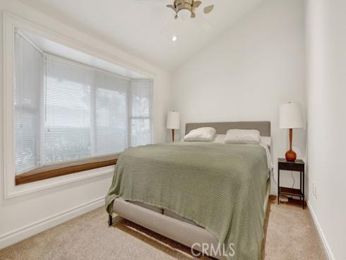 2208  Fortuna  , Newport Beach, CA