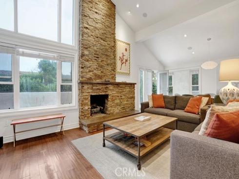 2208  Fortuna  , Newport Beach, CA