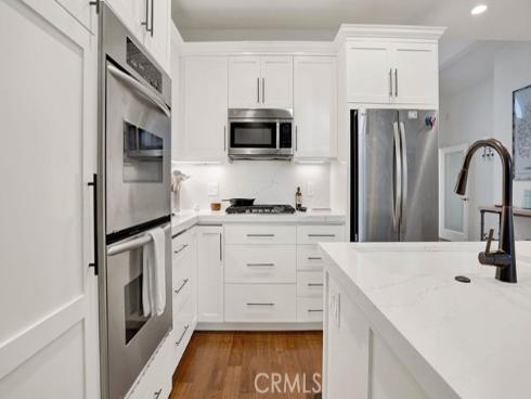 2208  Fortuna  , Newport Beach, CA