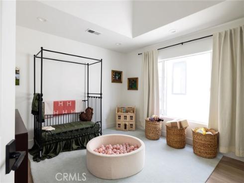 405  El Modena  , Newport Beach, CA