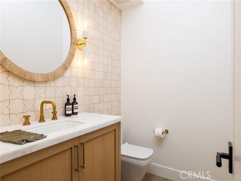 405  El Modena  , Newport Beach, CA