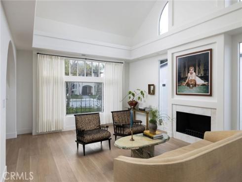 405  El Modena  , Newport Beach, CA