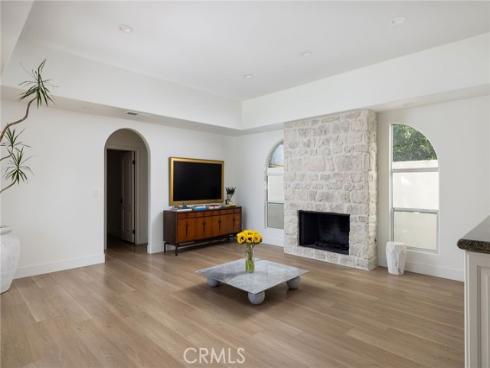 405  El Modena  , Newport Beach, CA