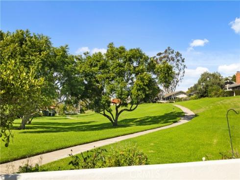 1954 Vista Caudal , Newport Beach, CA