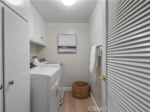 1954 Vista Caudal , Newport Beach, CA