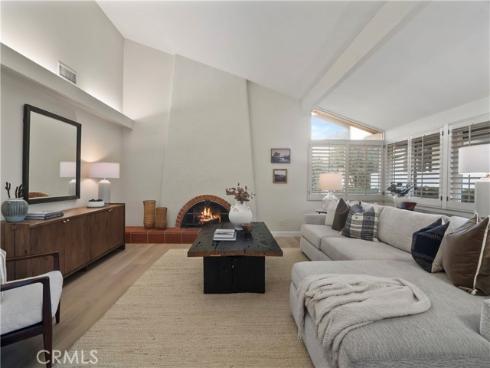 1954 Vista Caudal , Newport Beach, CA