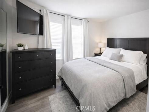 1825 W Balboa   Boulevard, Newport Beach, CA