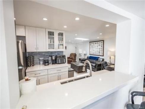 1825 W Balboa   Boulevard, Newport Beach, CA