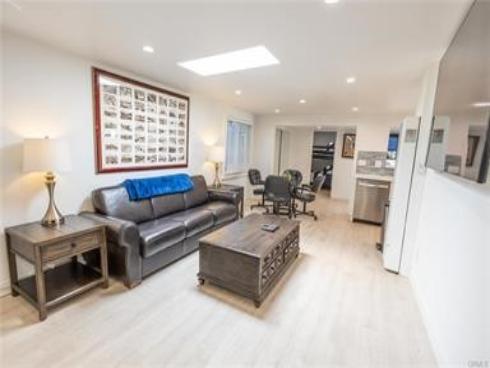 1825 W Balboa   Boulevard, Newport Beach, CA