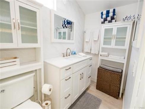 1825 W Balboa   Boulevard, Newport Beach, CA