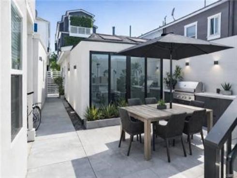 1825 W Balboa   Boulevard, Newport Beach, CA