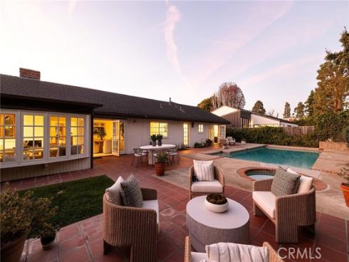 1430  Lincoln  , Newport Beach, CA