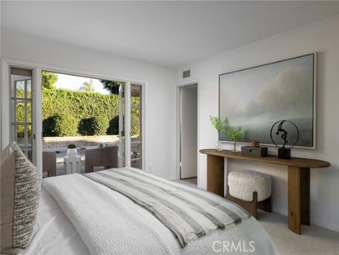 1430  Lincoln  , Newport Beach, CA