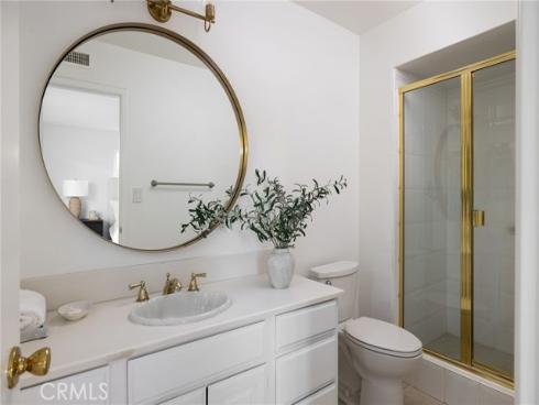 1430  Lincoln  , Newport Beach, CA