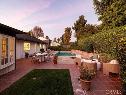 1430  Lincoln  , Newport Beach, CA