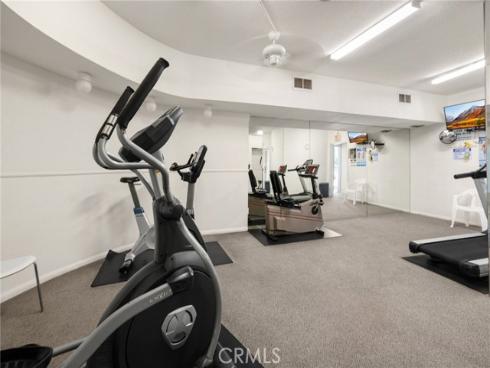 300  Cagney  215 , Newport Beach, CA