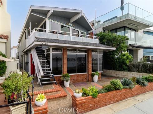 302 S Bay Front  , Newport Beach, CA