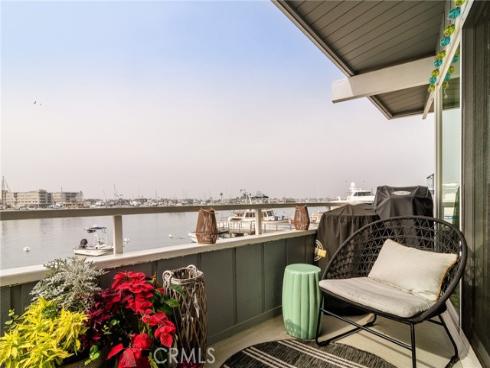 302 S Bay Front  , Newport Beach, CA