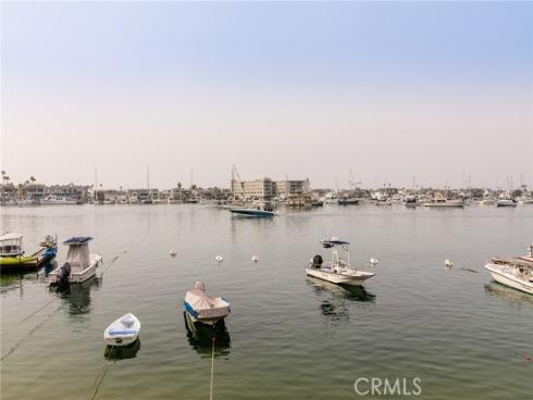 302 S Bay Front  , Newport Beach, CA