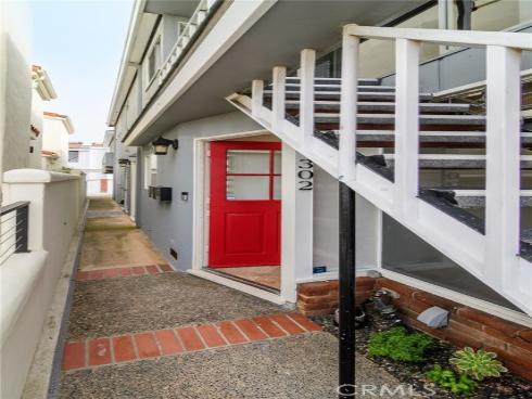 302 S Bay Front  , Newport Beach, CA