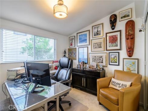 302 S Bay Front  , Newport Beach, CA