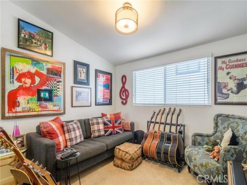 302 S Bay Front  , Newport Beach, CA