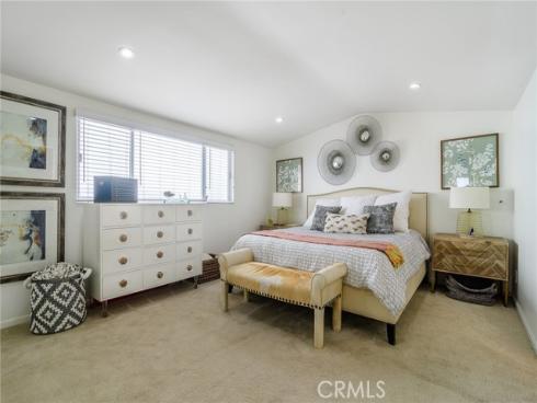 302 S Bay Front  , Newport Beach, CA