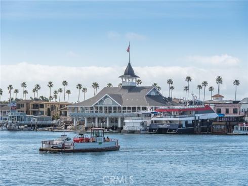 302 S Bay Front  , Newport Beach, CA