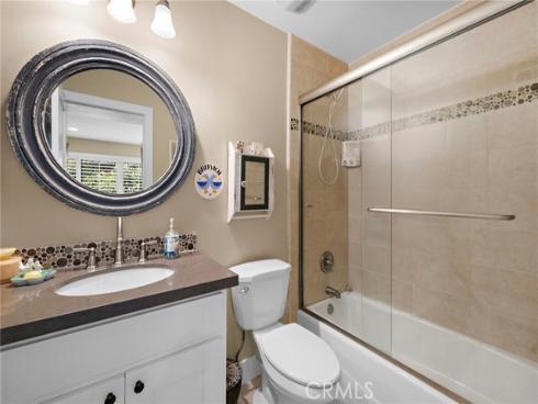 307  Columbia  , Newport Beach, CA