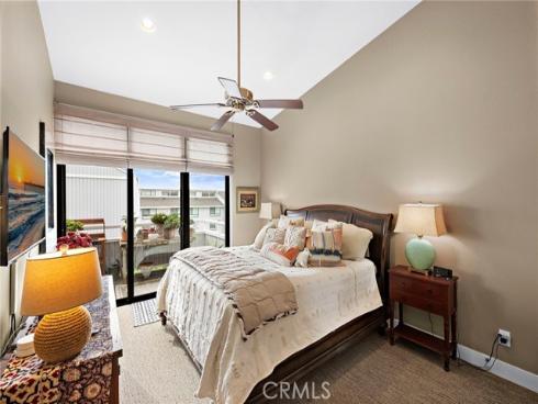 307  Columbia  , Newport Beach, CA