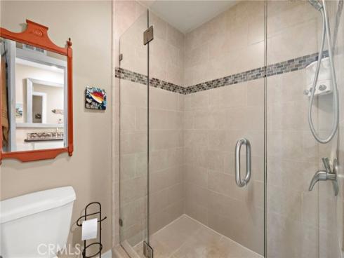 307  Columbia  , Newport Beach, CA