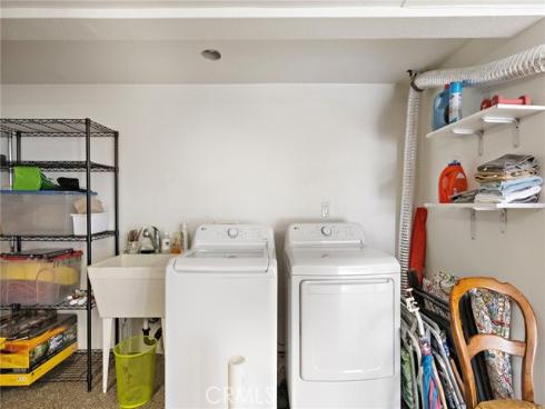 307  Columbia  , Newport Beach, CA