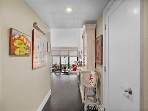 307  Columbia  , Newport Beach, CA