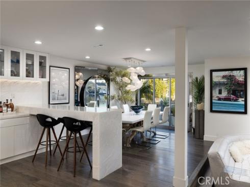 500  Harbor Island   Drive, Newport Beach, CA